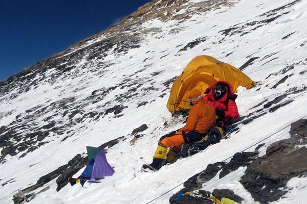 2016年珠峰攀登季大幕開啟 花40萬登珠峰你嫌貴嗎？