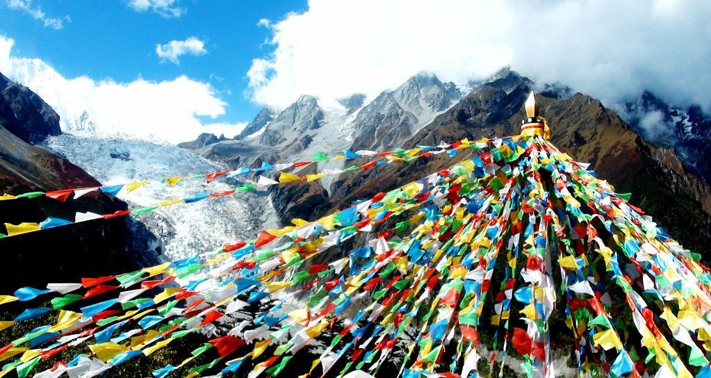 1476260960794739.jpg 1399111_135647523189_2.jpg